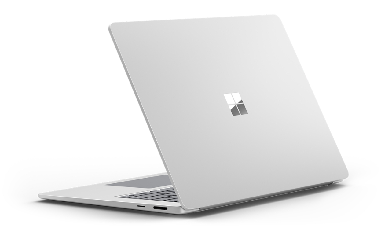 Laptop 15 Platinum render left