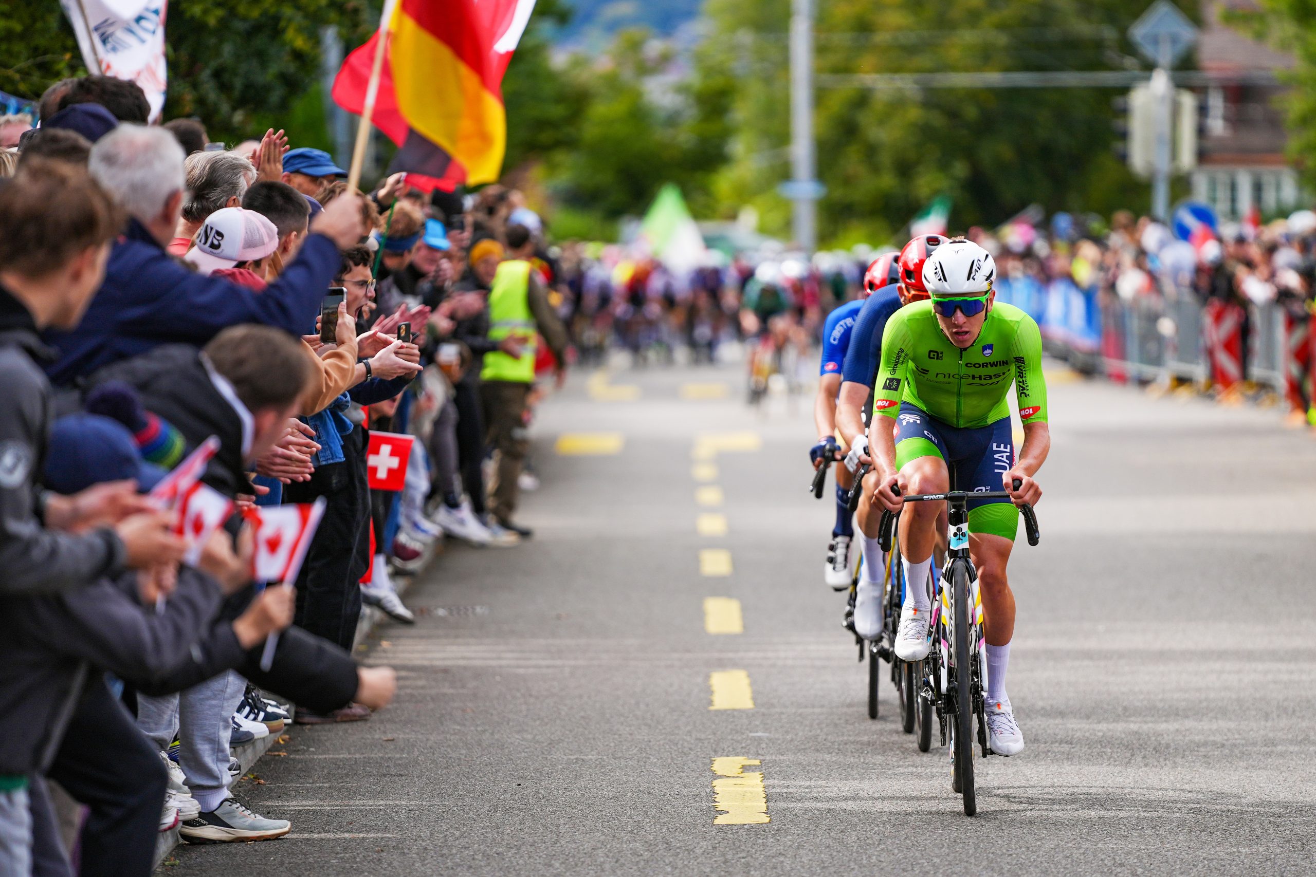 The UCI renews its partnership with IMG to distribute international media rights for its major UCI World Championships